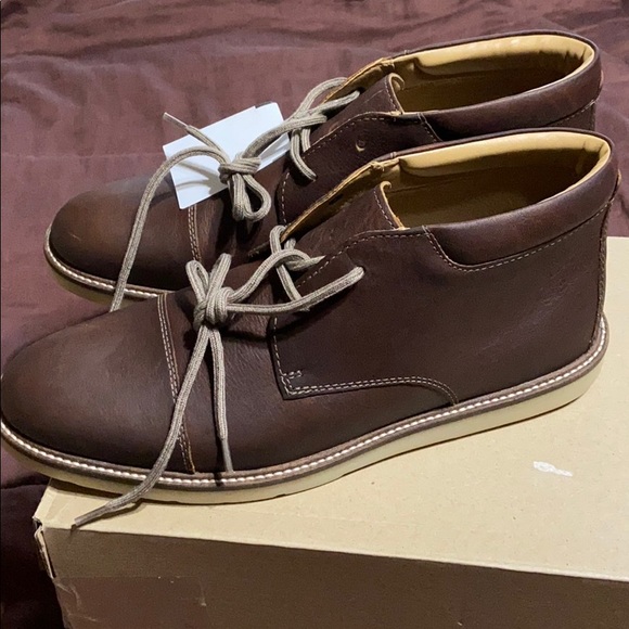 Clark’s Brand. NWOT! main image 6